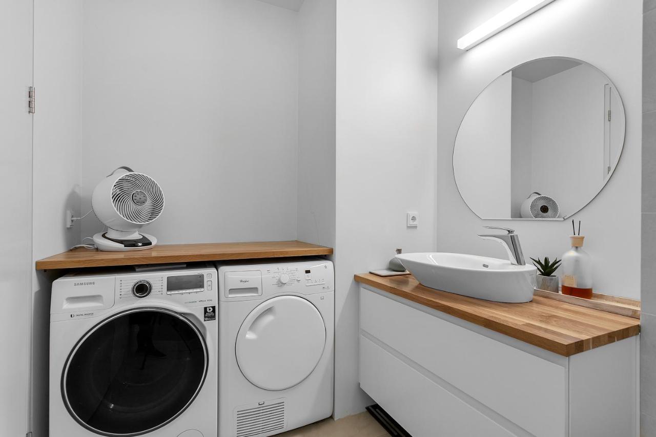 Cozy And Modern Apartment - Best Location In Рейкьявик Экстерьер фото
